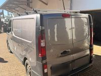 Gebraucht Renault Traffic 145 PS (106 kW) 2017 Grau Van / Kleinbus