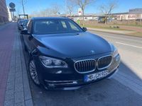 Gebraucht BMW 740 Exclusive 313 PS (230 kW) 2014 Schwarz Limousine
