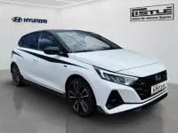 Gebraucht Hyundai i20 N Line 120 PS (88 kW) 2022 Atlas white/ phantom black / s Kleinwagen