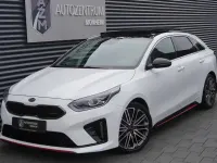 Gebraucht Kia ProCeed GT GT 204 PS (150 kW) 2021 Sonderlackierung deluxe white metallic Kleinwagen