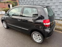 Gebraucht VW Fox 54 PS (39 kW) 2006 Schwarz Kleinwagen