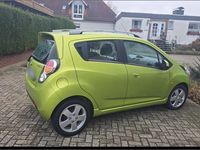 Second-hand Chevrolet Spark 82 CP (60 kW) 2010 Verde Hatchback