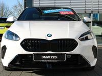 Neu BMW 220 M Sport 156 PS (114 kW) 2026 Alpinweiss Coupé