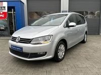 Second-hand VW Sharan 150 CP (110 kW) 2015 Argintiu Monovolum