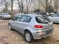 Gebraucht Alfa Romeo 147 Distinctive 120 PS (88 kW) 2002 Kleinwagen