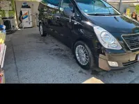 Gebraucht Hyundai H-1 170 PS (125 kW) 2016 Schwarz Van / Kleinbus