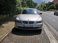 Gebraucht BMW 523 190 PS (139 kW) 2007 Silber Limousine
