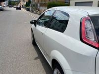 Gebraucht Fiat Punto Evo 69 PS (50 kW) 2011 Weiß Kleinwagen