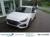 Gebraucht Hyundai i30 Advantage 160 PS (117 kW) 2024 Serenity white / mic) (weiss Limousine