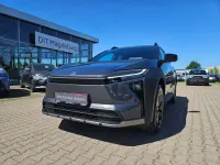 Neu Toyota bZ4X 164 kW (224 PS) 2026 Grau SUV
