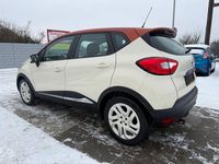 Gebraucht Renault Captur Experience 120 PS (88 kW) 2016 Beige SUV