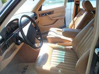 Gebraucht Mercedes 560 299 PS (219 kW) 1986 Schwarz Limousine