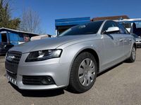 Gebraucht Audi A4 Attraction 120 PS (88 kW) 2010 Eissilber metallic Limousine