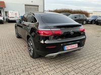 Gebraucht Mercedes GLC200 Business 163 PS (119 kW) 2019 Schwarz SUV