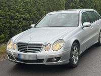 Używany Mercedes E280 Avantgarde 190 KM (139 kW) 2007 Srebrny Kombi