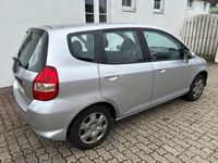 Gebraucht Honda Jazz 84 PS (61 kW) 2005 Silber Kleinwagen