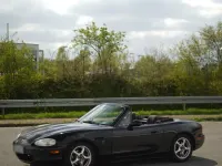 Second-hand Mazda MX5 140 CP (102 kW) 1999 Negru Cabrio