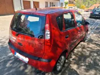 Begagnad Mitsubishi Colt 95 HK (69 kW) 2006 Röd Halvkombi