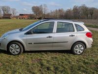 Gebraucht Renault Clio II 75 PS (55 kW) 2008 Silber Kombi