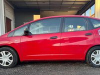 Gebraucht Honda Jazz 90 PS (66 kW) 2013 Rot Kleinwagen