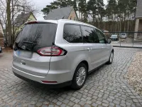 Gebraucht Ford Galaxy 150 PS (110 kW) 2016 Silber Van / Kleinbus