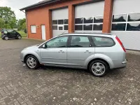 Usata Ford Focus 100 CV (73 kW) 2006 Argento Station wagon