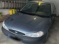 Second-hand Ford Mondeo 116 CP (85 kW) 1999 Argintiu Berlinǎ