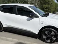 Usado Renault Megane E-Tech 160 kW (218 CV) 2023 Blanco Berlina