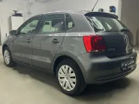 Gebraucht VW Polo 60 PS (44 kW) 2009 Grau Kleinwagen