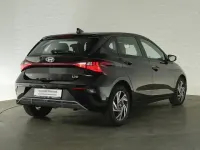 Gebraucht Hyundai i20 Trend 101 PS (74 kW) 2025 Schwarz Kleinwagen