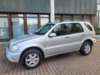 Gebraucht Mercedes ML500 292 PS (214 kW) 2002 Grau SUV
