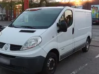 Gebraucht Renault Trafic 114 PS (83 kW) 2012 Weiß Van / Kleinbus