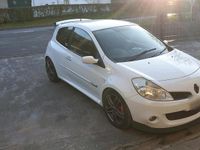 Gebraucht Renault Clio II 197 PS (144 kW) 2009 Weiß Kleinwagen
