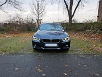 Gebraucht BMW 320 184 PS (135 kW) 2013 Blau Limousine