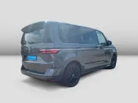 Używany VW Multivan Style 150 KM (110 kW) 2024 Szary Minivan