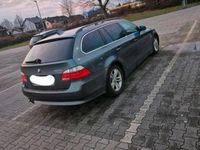 Gebraucht BMW 523 177 PS (130 kW) 2006 Grau Kombi