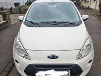 Gebraucht Ford Ka Cool & Sound Edition 69 PS (50 kW) 2016 Weiß Kleinwagen