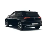 Gebraucht VW Golf VIII 116 PS (85 kW) 2025 Grenadillschwarz metallic Limousine