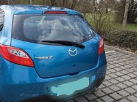 Gebraucht Mazda 2 Active 84 PS (61 kW) 2011 Blau Kleinwagen