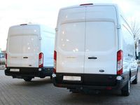 Gebraucht Ford Transit Trend 131 PS (96 kW) 2023 Weiß Limousine