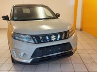 Gebraucht Suzuki Vitara 102 PS (75 kW) 2023 Beige SUV
