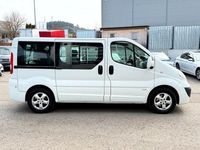 Gebraucht Opel Vivaro Cosmo 145 PS (106 kW) 2010 Weiß Van / Kleinbus
