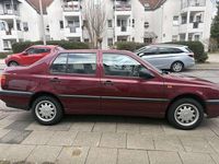 Gebraucht VW Vento 75 PS (55 kW) 1995 Rot Limousine