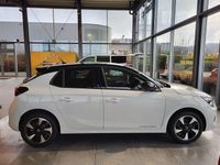 Usata Opel Corsa-e 100 kW (136 CV) 2023 Bianco Utilitaria