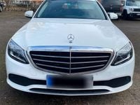 Gebraucht Mercedes C300e 211 PS (155 kW) 2020 Weiß Kombi