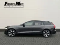 Gebraucht Volvo V60 Plus 455 PS (334 kW) 2025 Grau Kombi