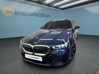 Gebraucht BMW 550e 489 PS (359 kW) 2025 Blau Kombi