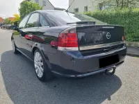 Gebraucht Opel Vectra 155 PS (114 kW) 2008 Schwarz Limousine