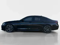 Gebraucht BMW 530 M Sport 286 PS (210 kW) 2023 Saphirschwarz metallic Limousine
