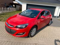 Gebraucht Opel Astra 140 PS (102 kW) 2013 Limousine